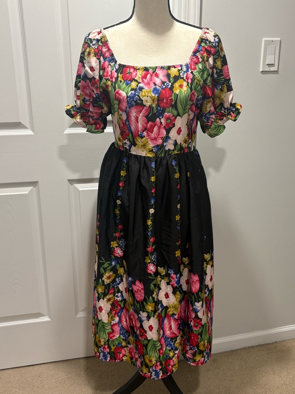 Spring Summer Floral Flowy Midi Dress